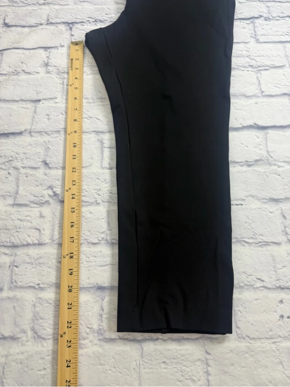 Rafaella Black Straight-Leg Dress Pants. Pull On. Stretch. Size 16P. - Picture 5 of 8